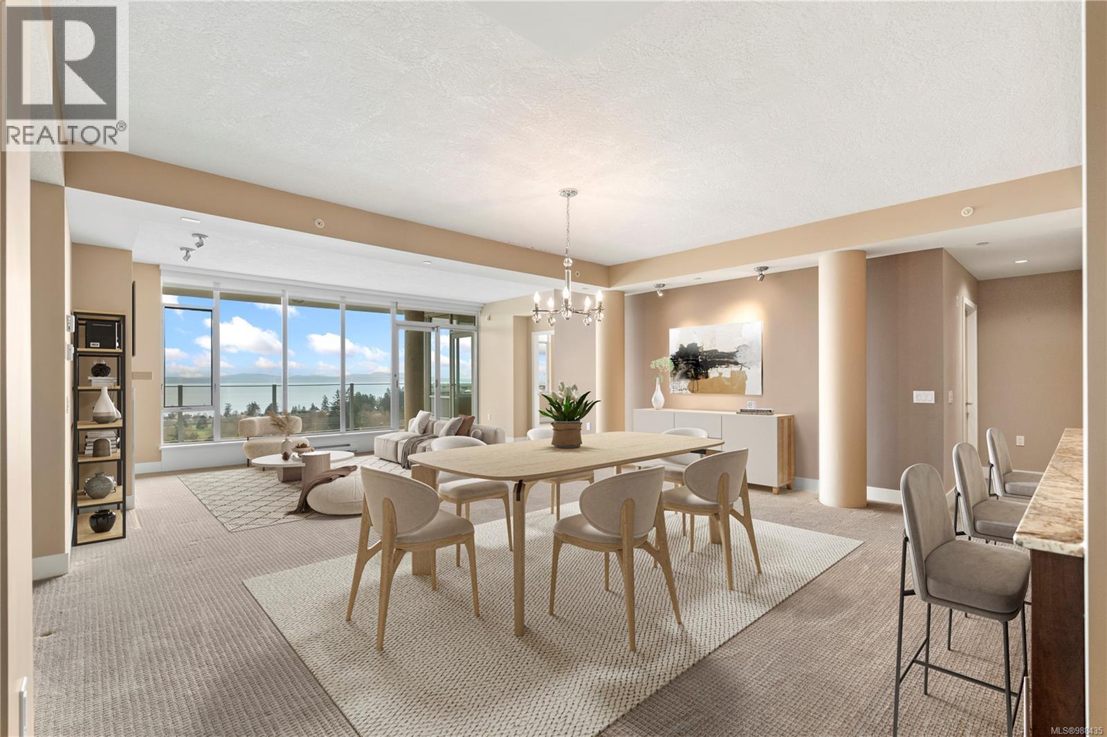 402 748 Sayward Hill Terrace, Saanich