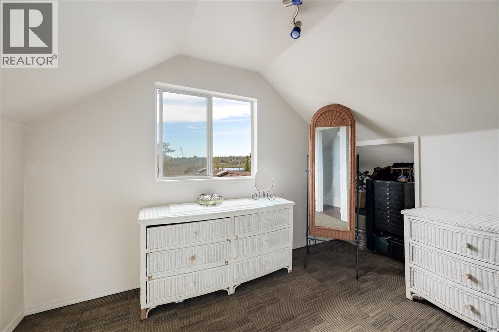  3883 Douglas Street, Saanich