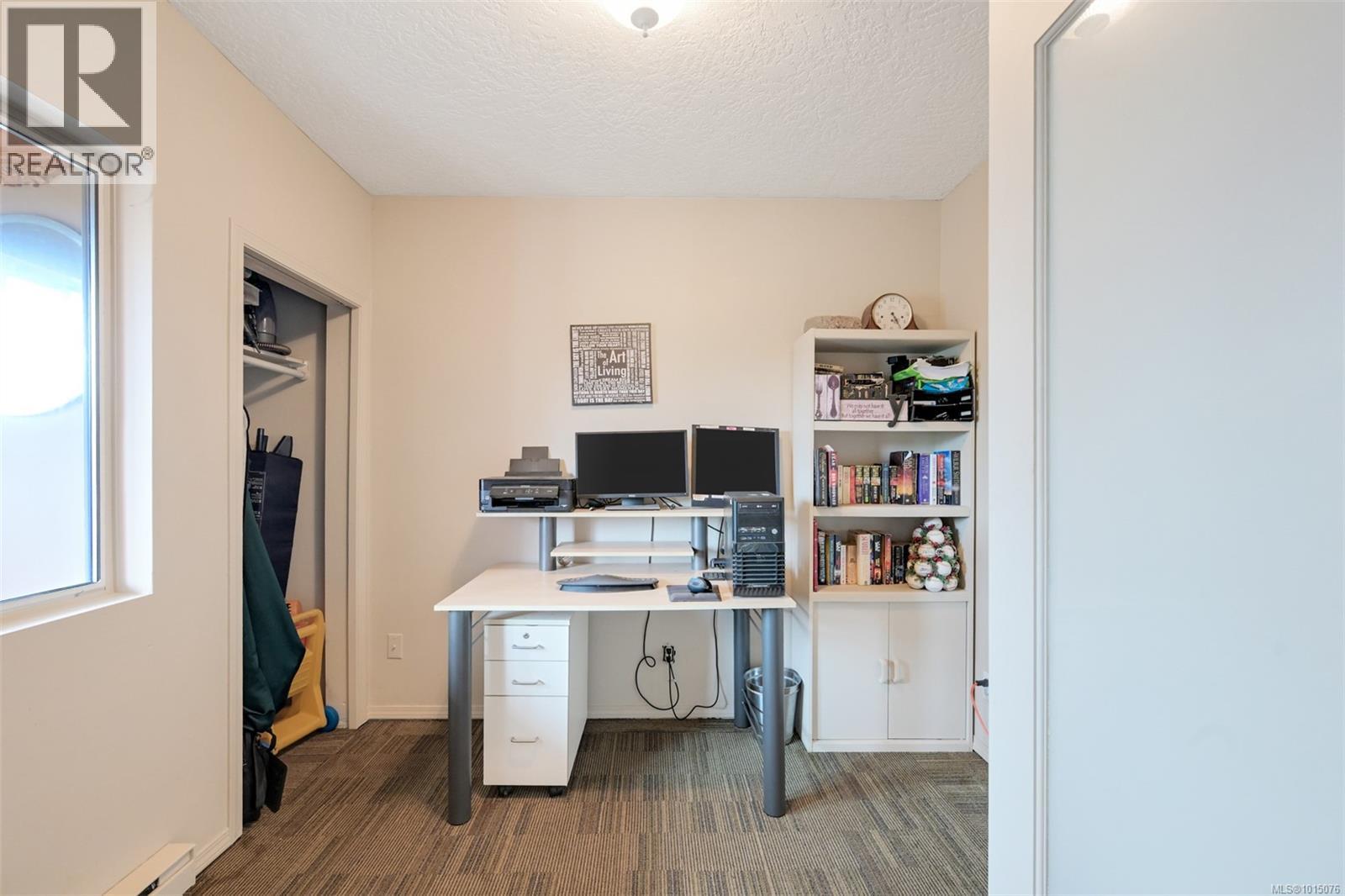  3883 Douglas Street, Saanich