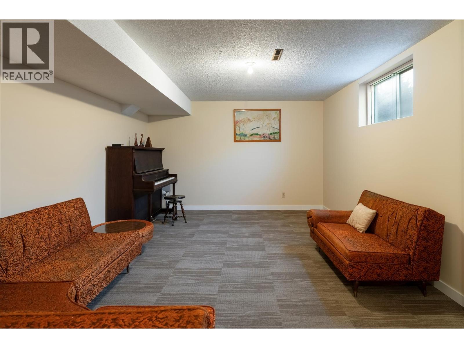 3809 36 Street, Vernon