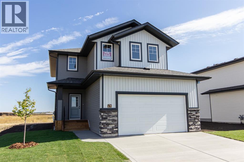 49 Trinity Street, Lacombe