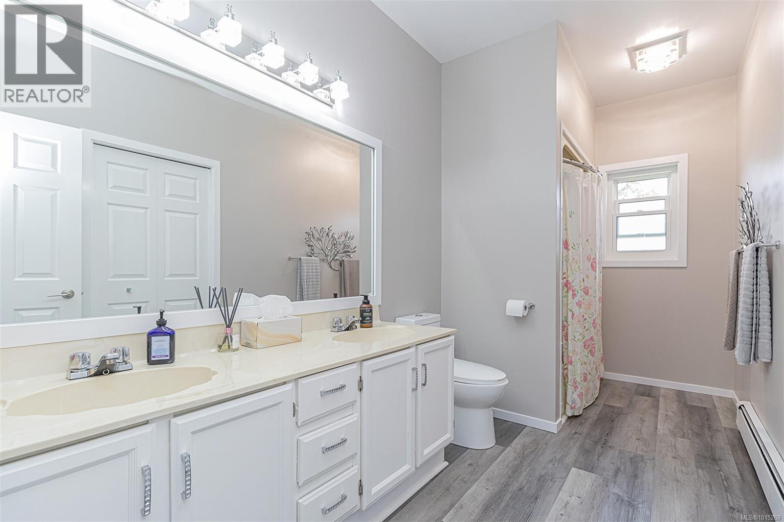  4050 Santa Maria Avenue, Saanich