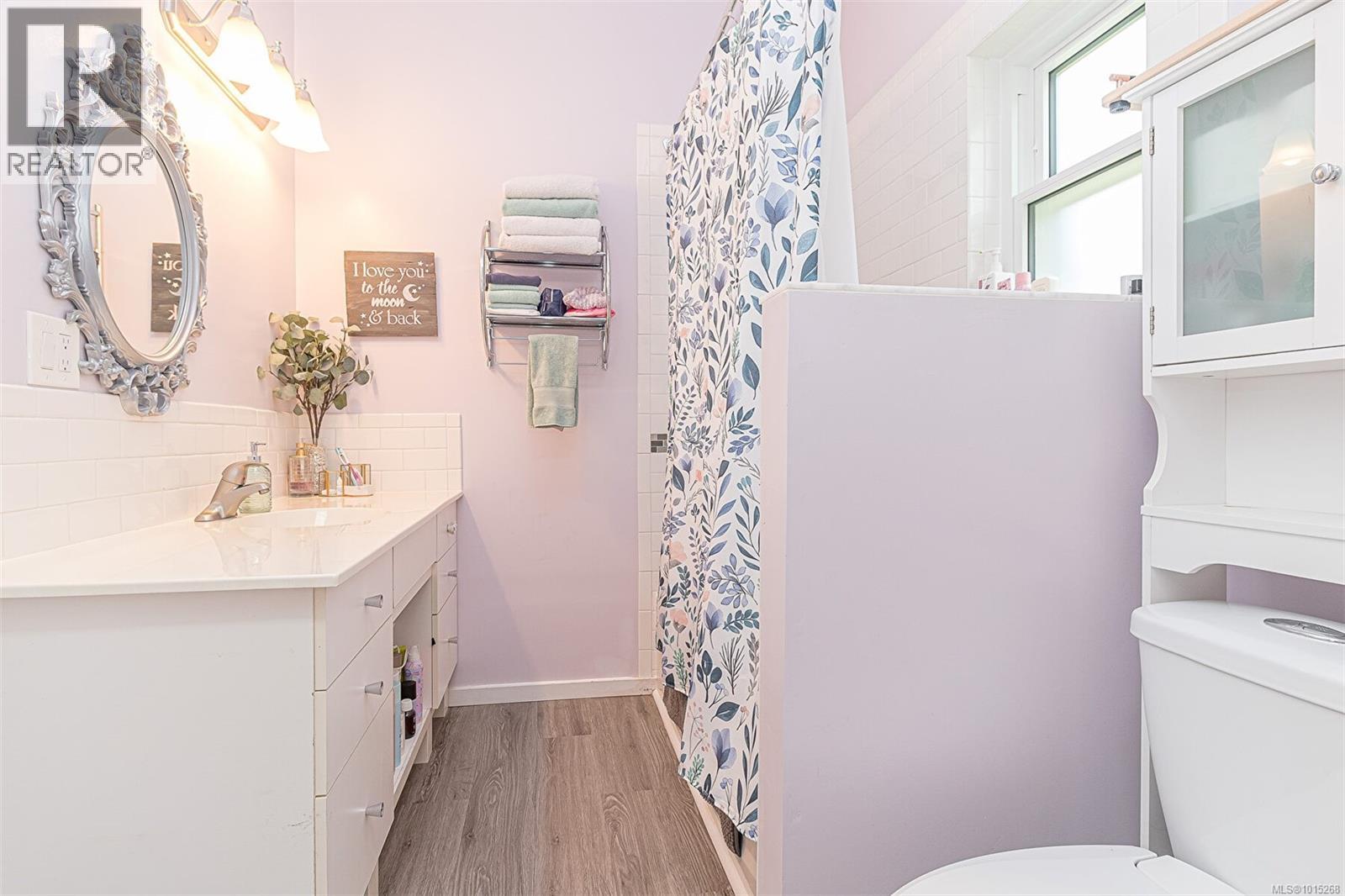  4050 Santa Maria Avenue, Saanich