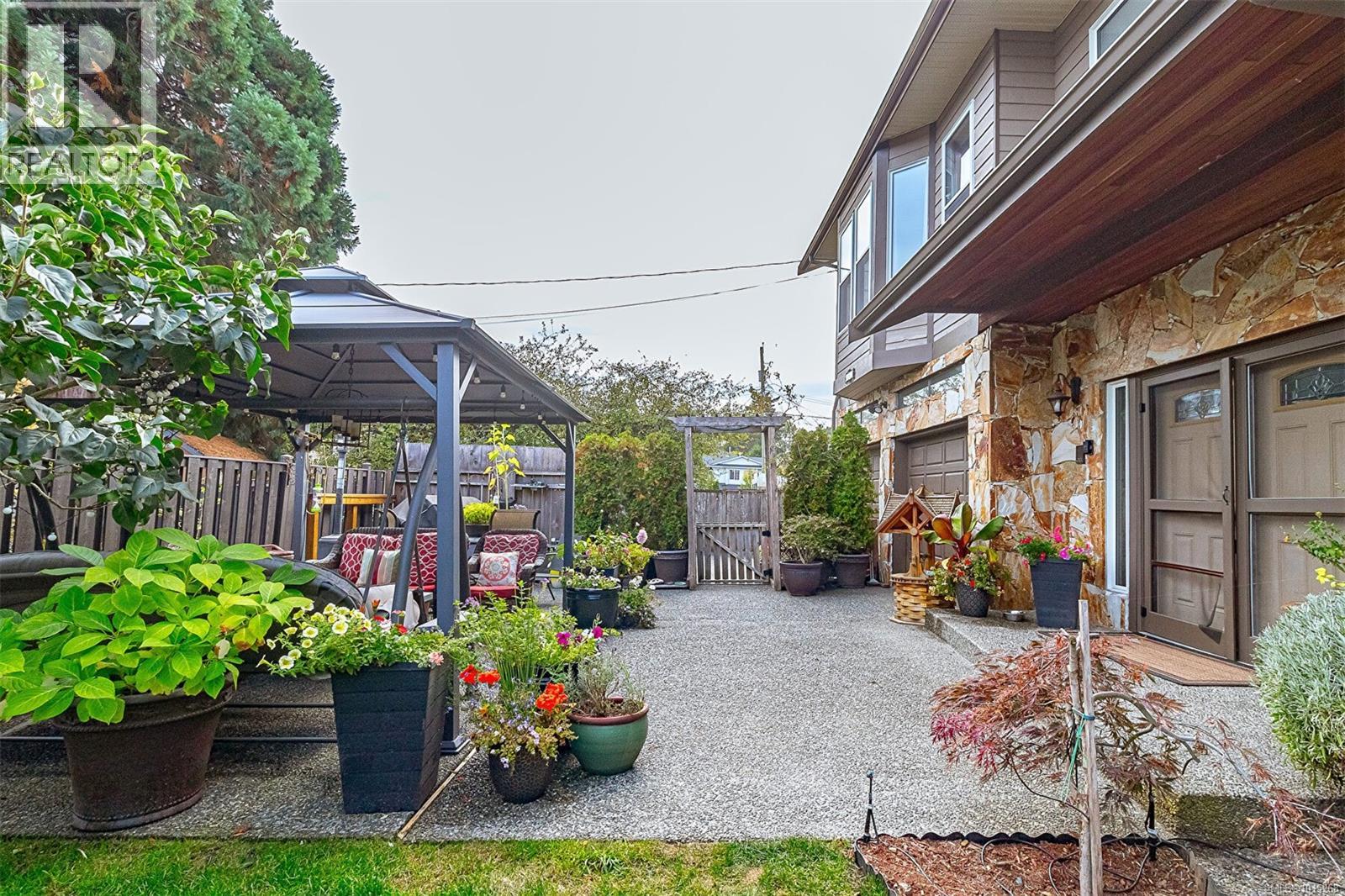  4050 Santa Maria Avenue, Saanich