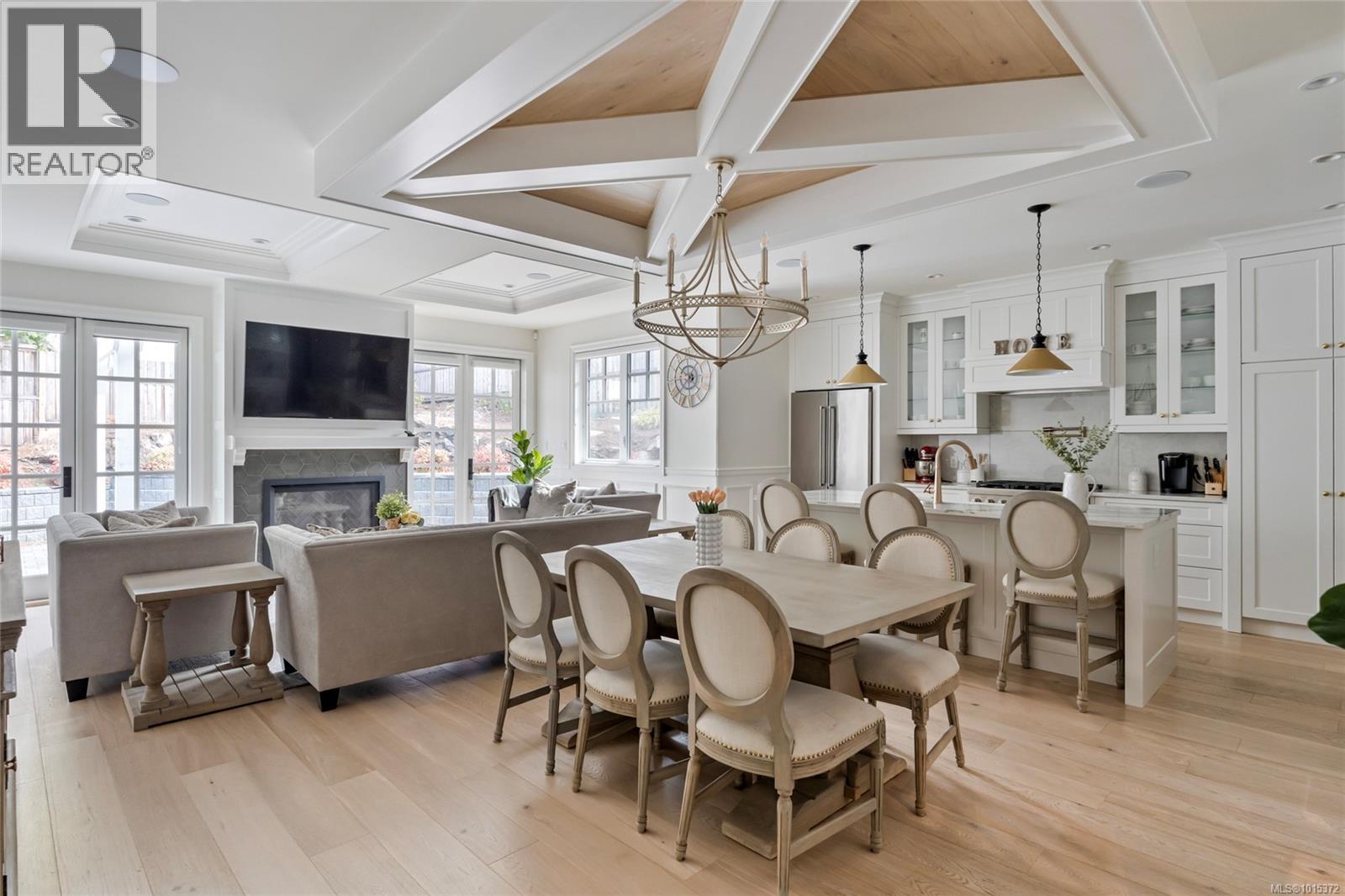 4829 Cordova Bay Rd, Saanich