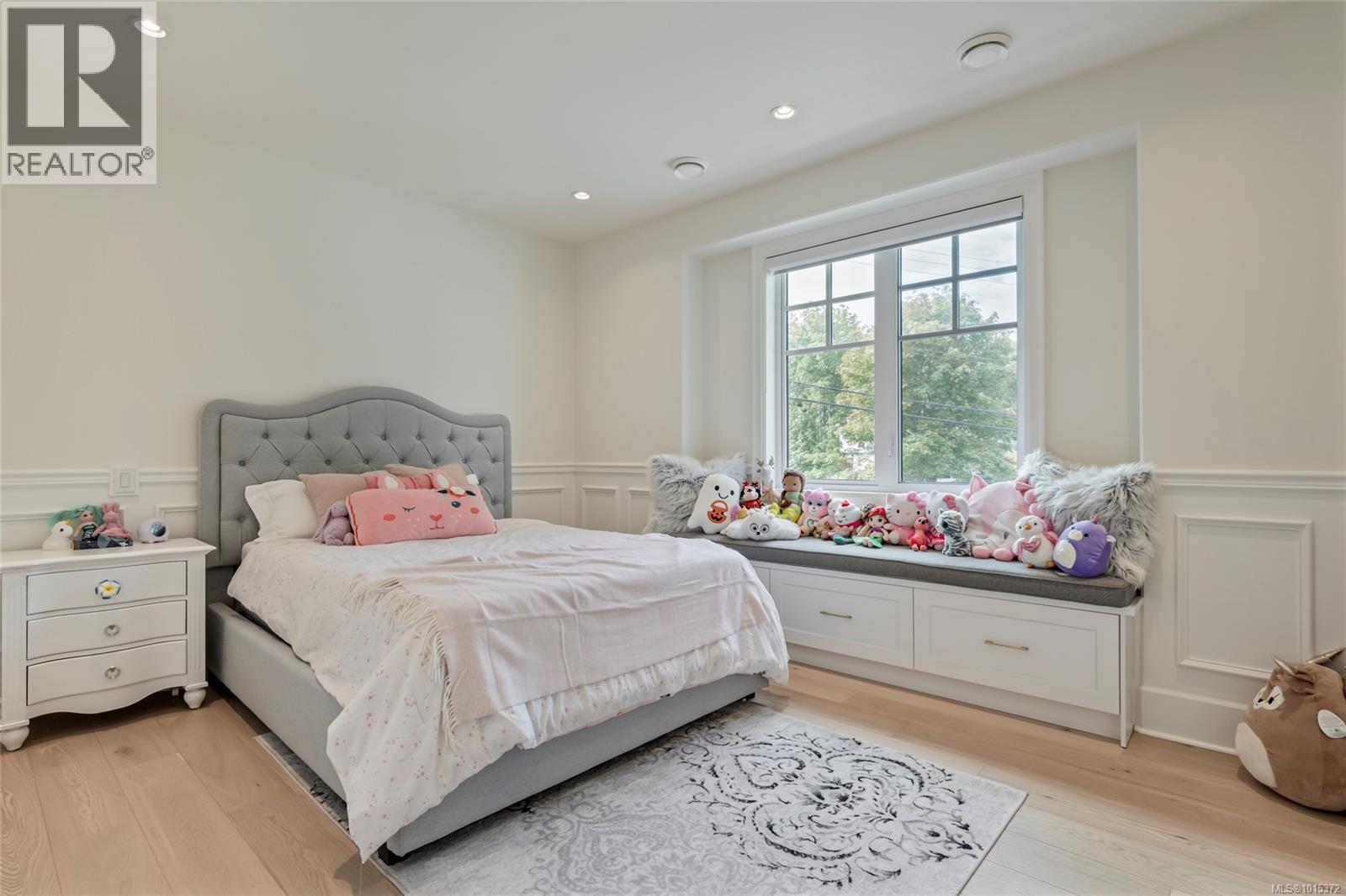 4829 Cordova Bay Rd, Saanich