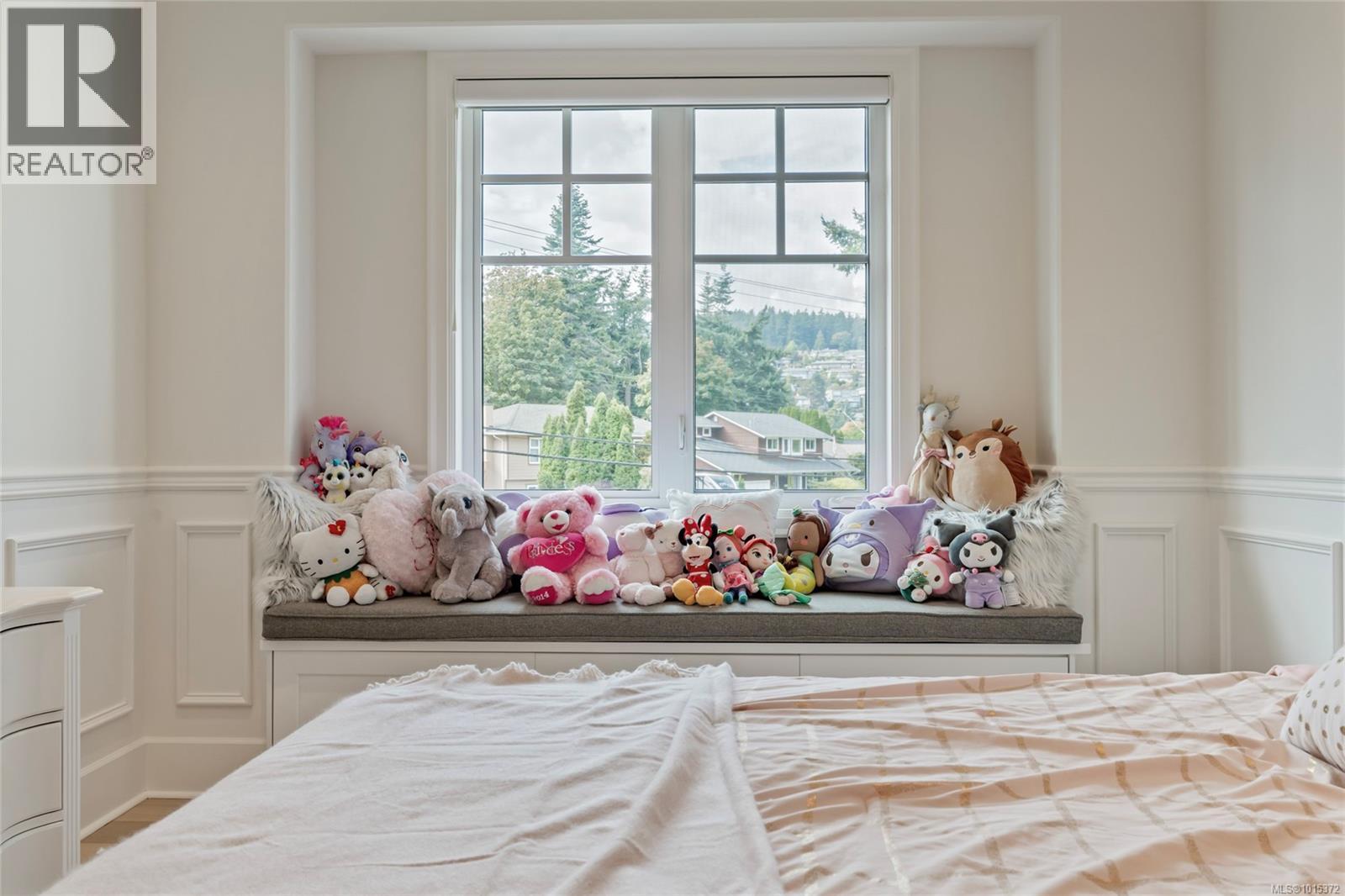 4829 Cordova Bay Rd, Saanich