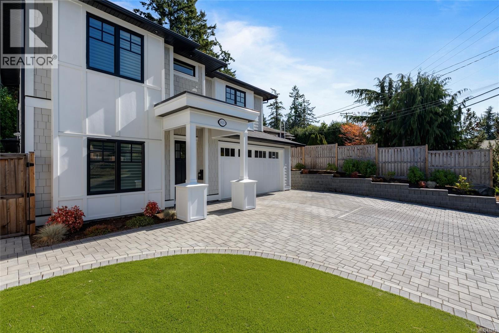 4829 Cordova Bay Rd, Saanich