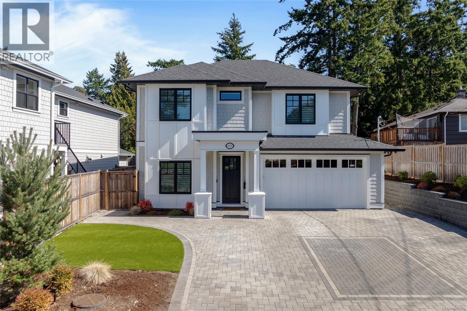 4829 Cordova Bay Rd, Saanich