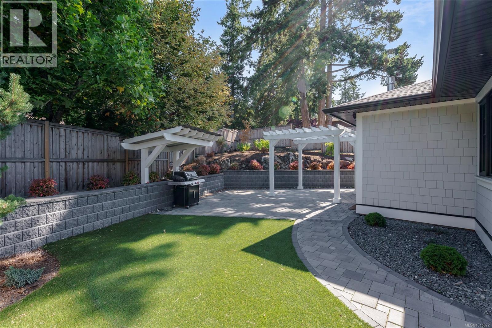 4829 Cordova Bay Rd, Saanich