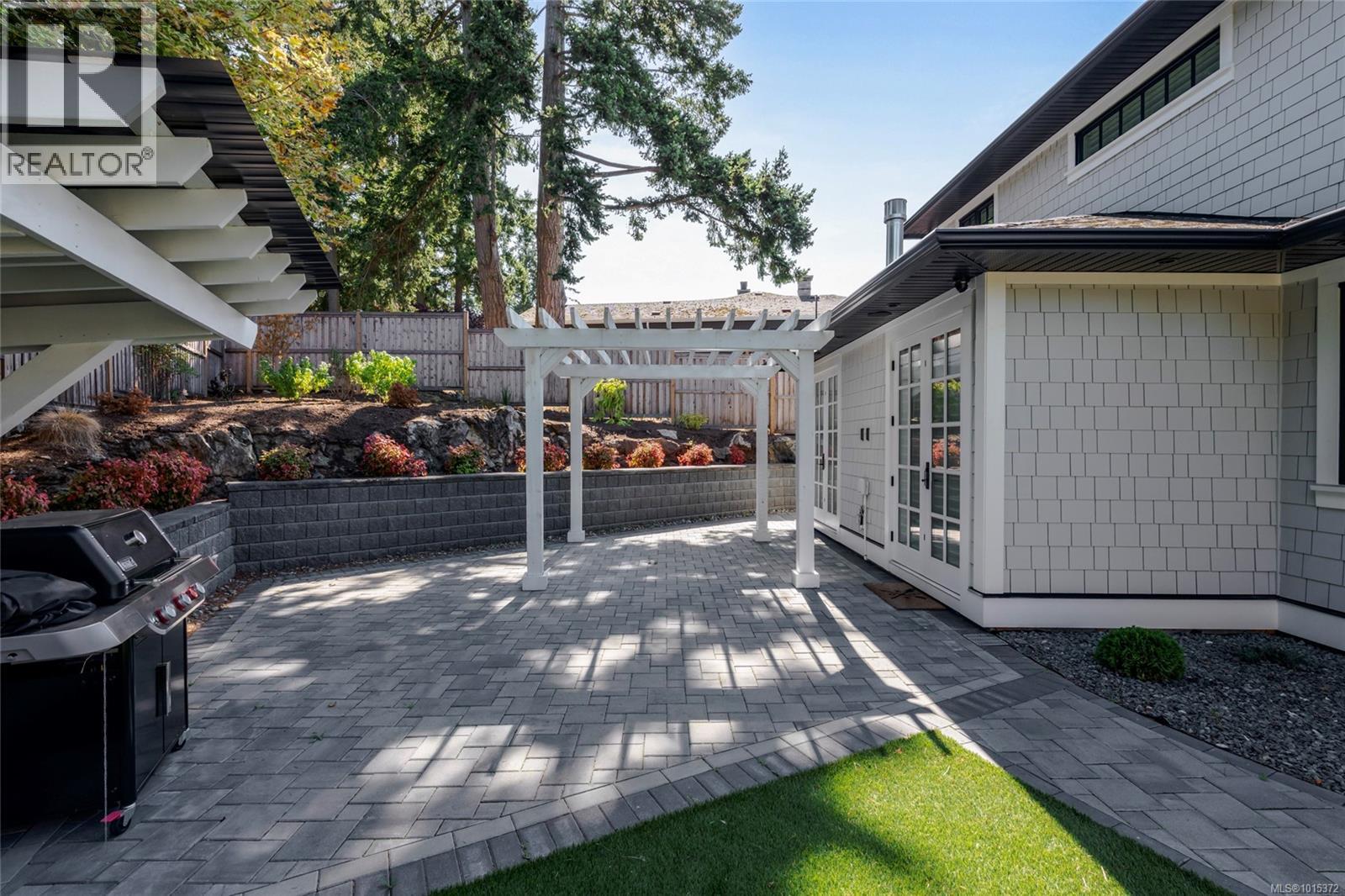 4829 Cordova Bay Rd, Saanich