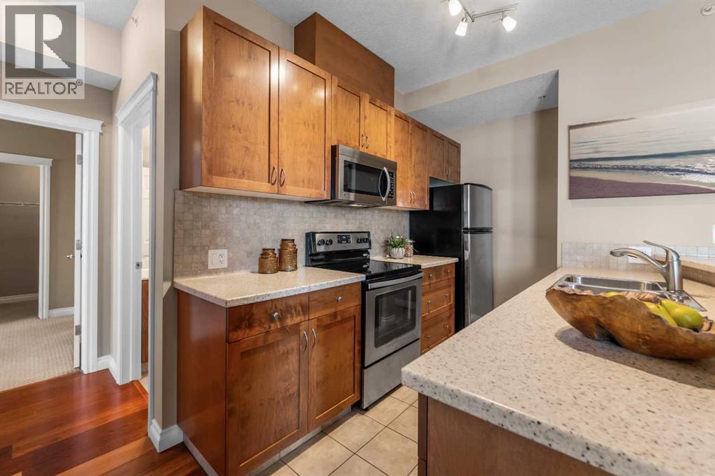 Single Family House for Sale in   Hemlock Crescent SW Spruce Cliff Calgary 