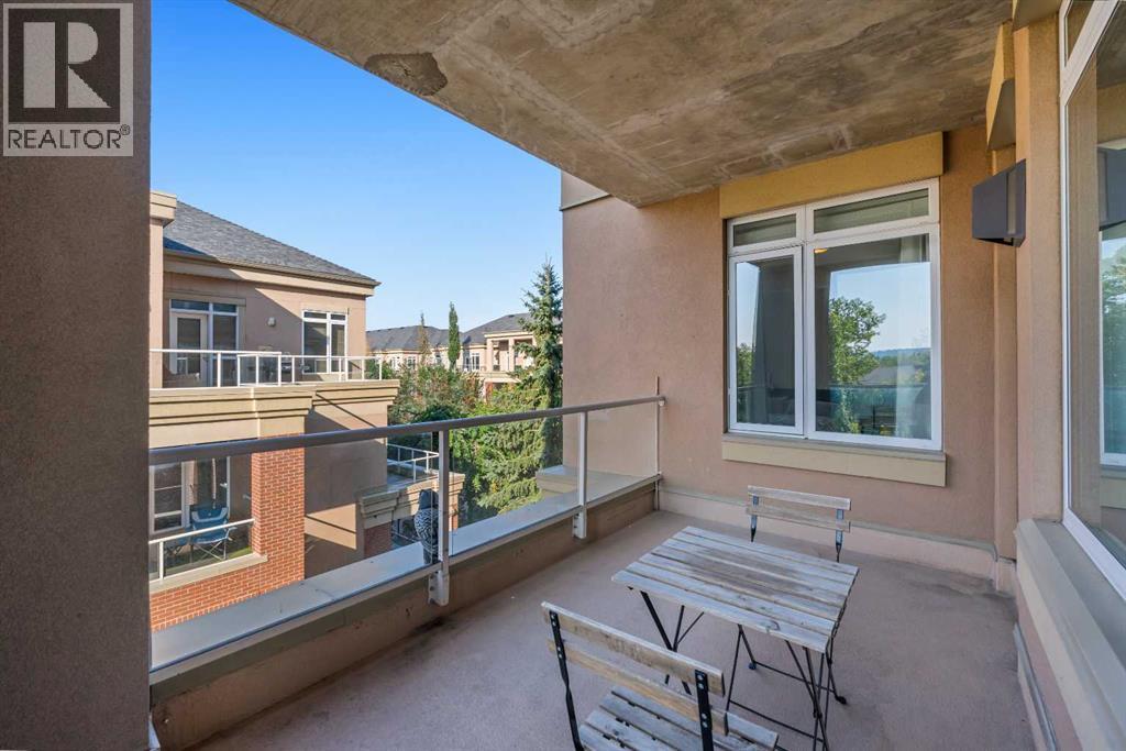 Single Family House for Sale in   Hemlock Crescent SW Spruce Cliff Calgary 