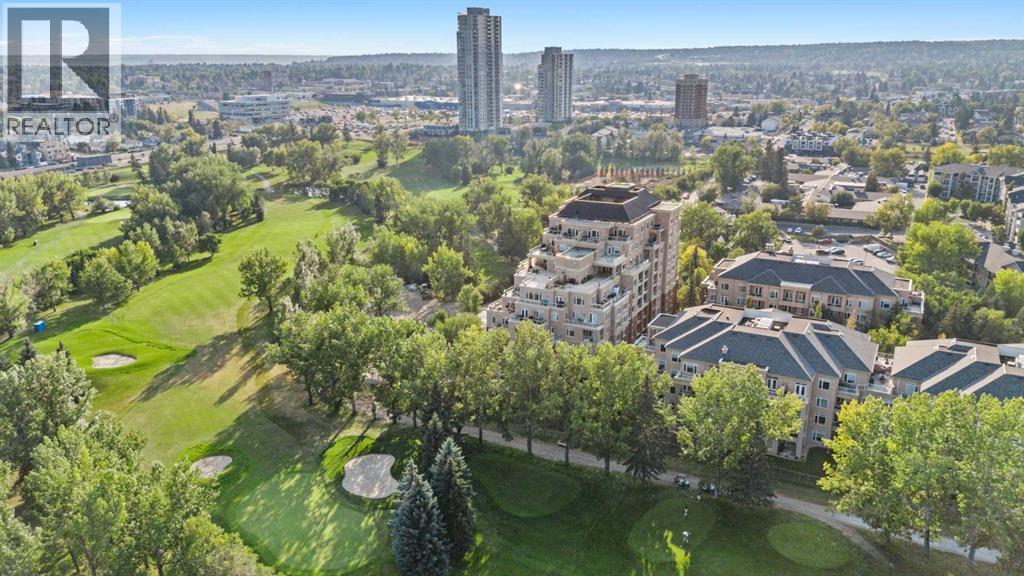 Single Family House for Sale in   Hemlock Crescent SW Spruce Cliff Calgary 