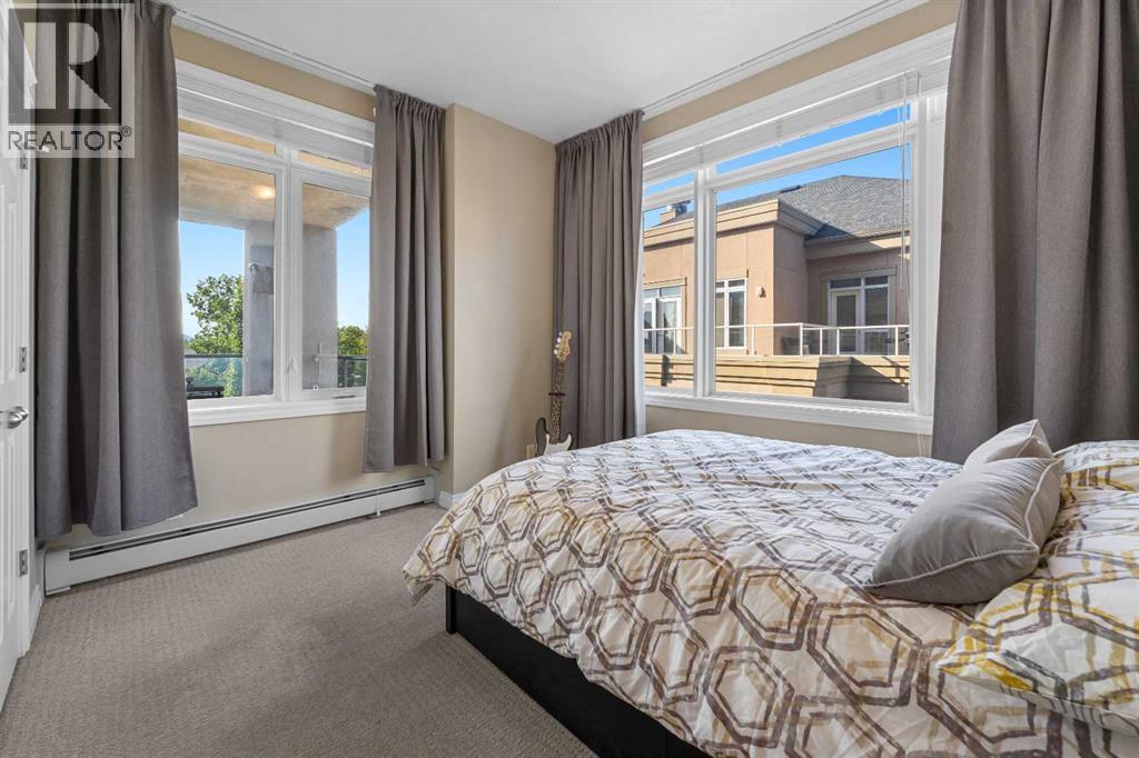 Single Family House for Sale in   Hemlock Crescent SW Spruce Cliff Calgary 