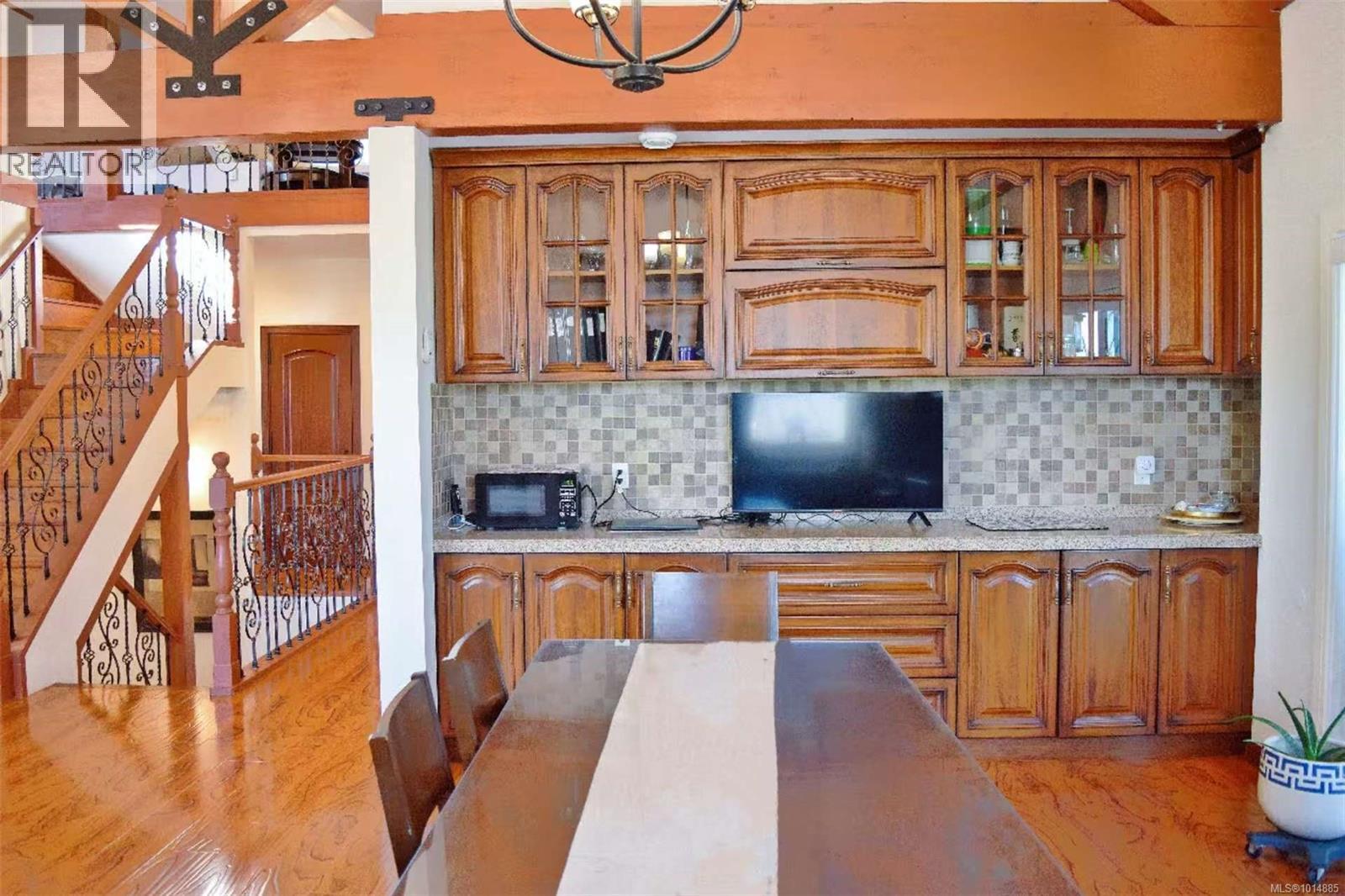  4037 Nelthorpe Street, Saanich