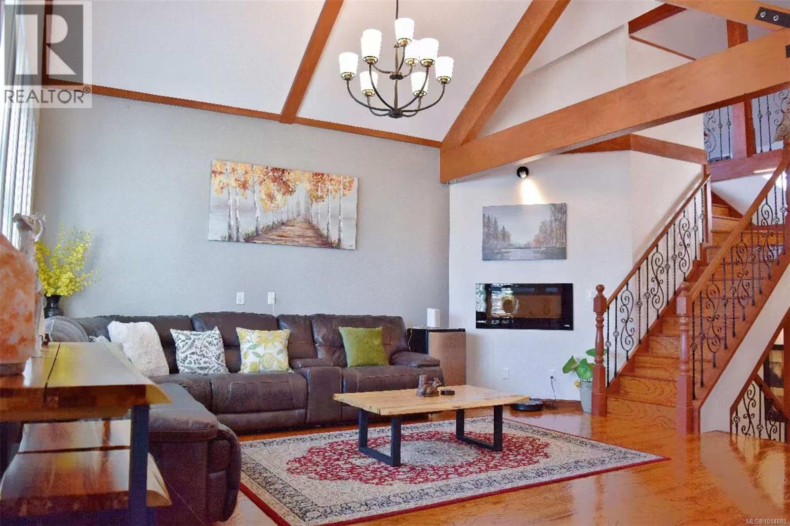  4037 Nelthorpe Street, Saanich