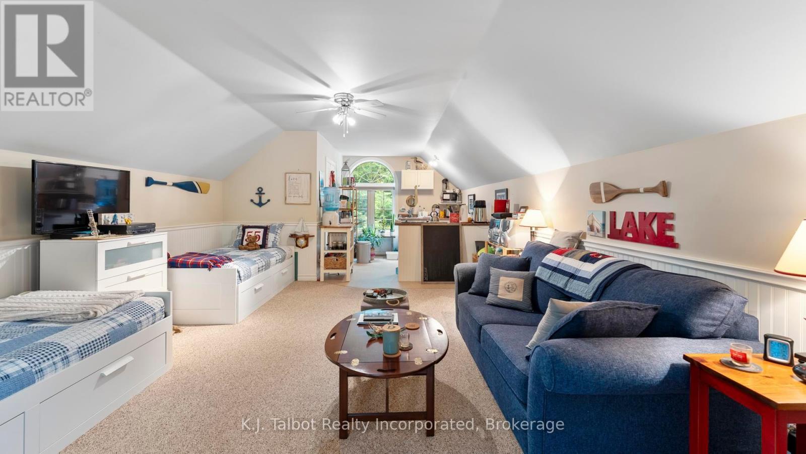 35576B BAYFIELD RIVER ROAD, R.R. #2 ROAD E - 37