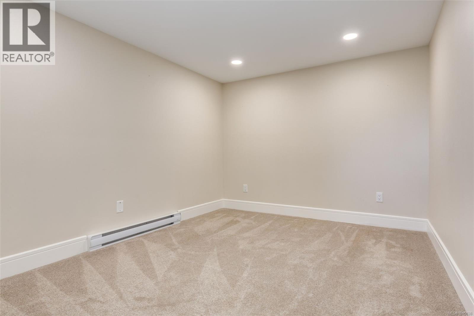 405 Heath Ave, Parksville