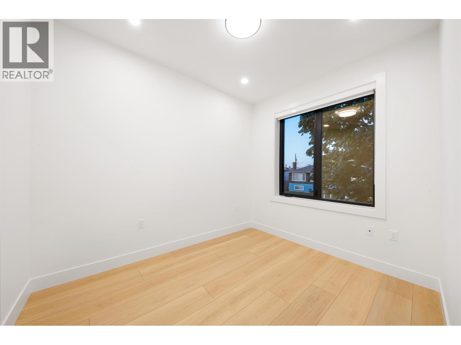 1 5315 INVERNESS STREET, Vancouver