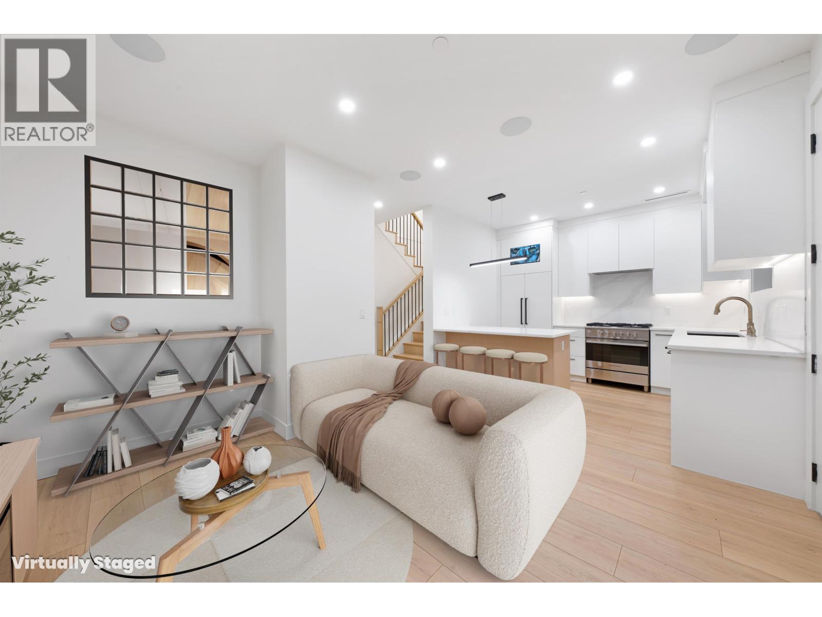 1 5315 INVERNESS STREET, Vancouver