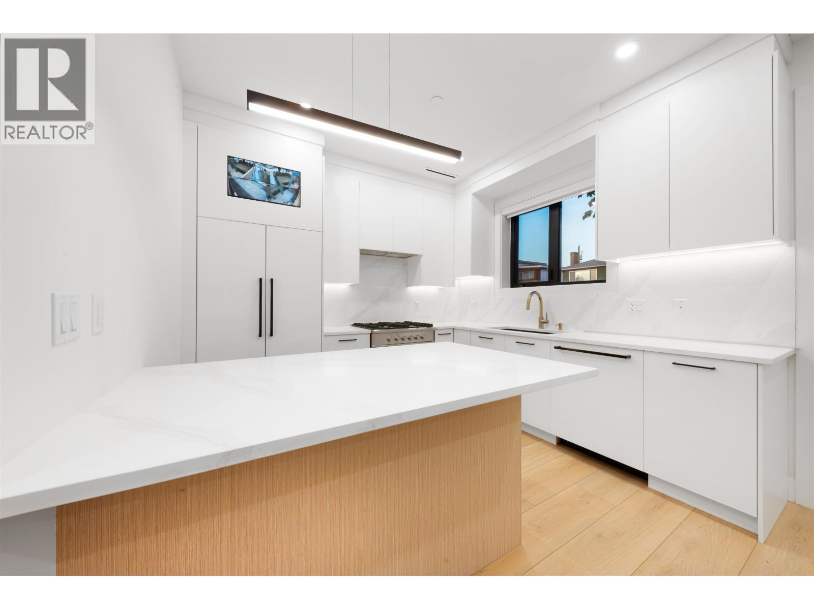 1 5315 INVERNESS STREET, Vancouver