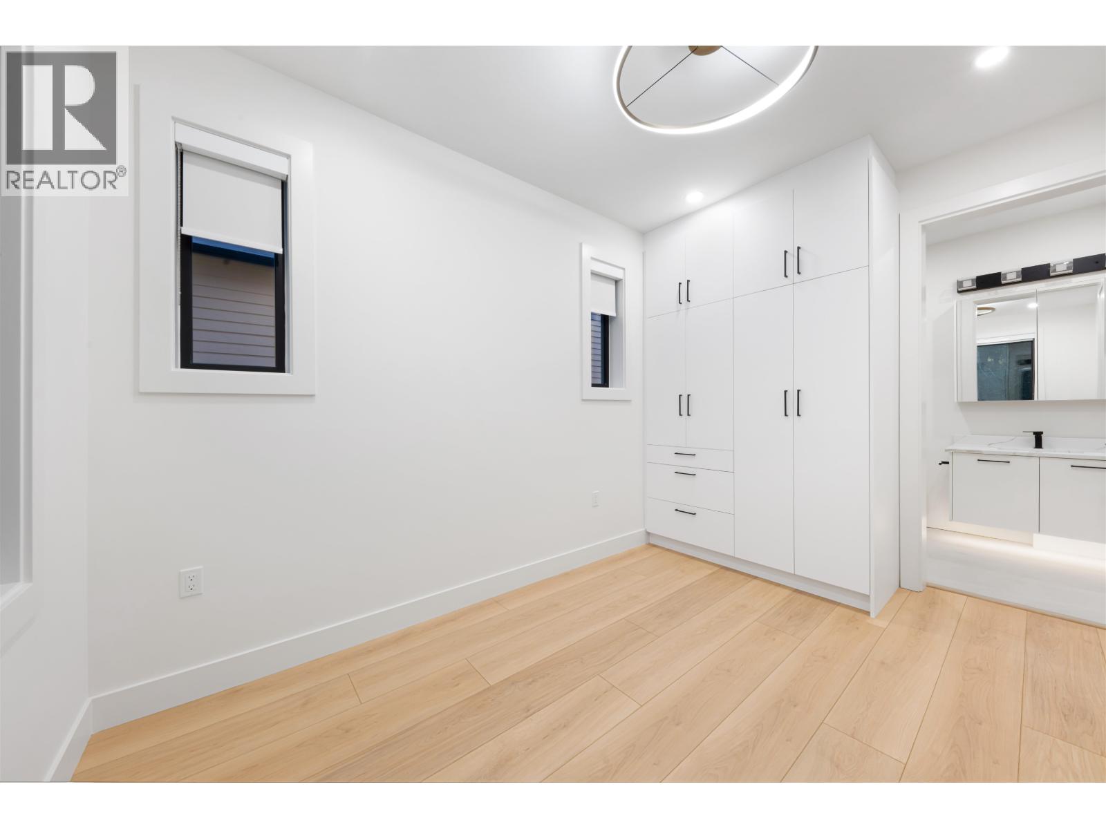 1 5315 INVERNESS STREET, Vancouver
