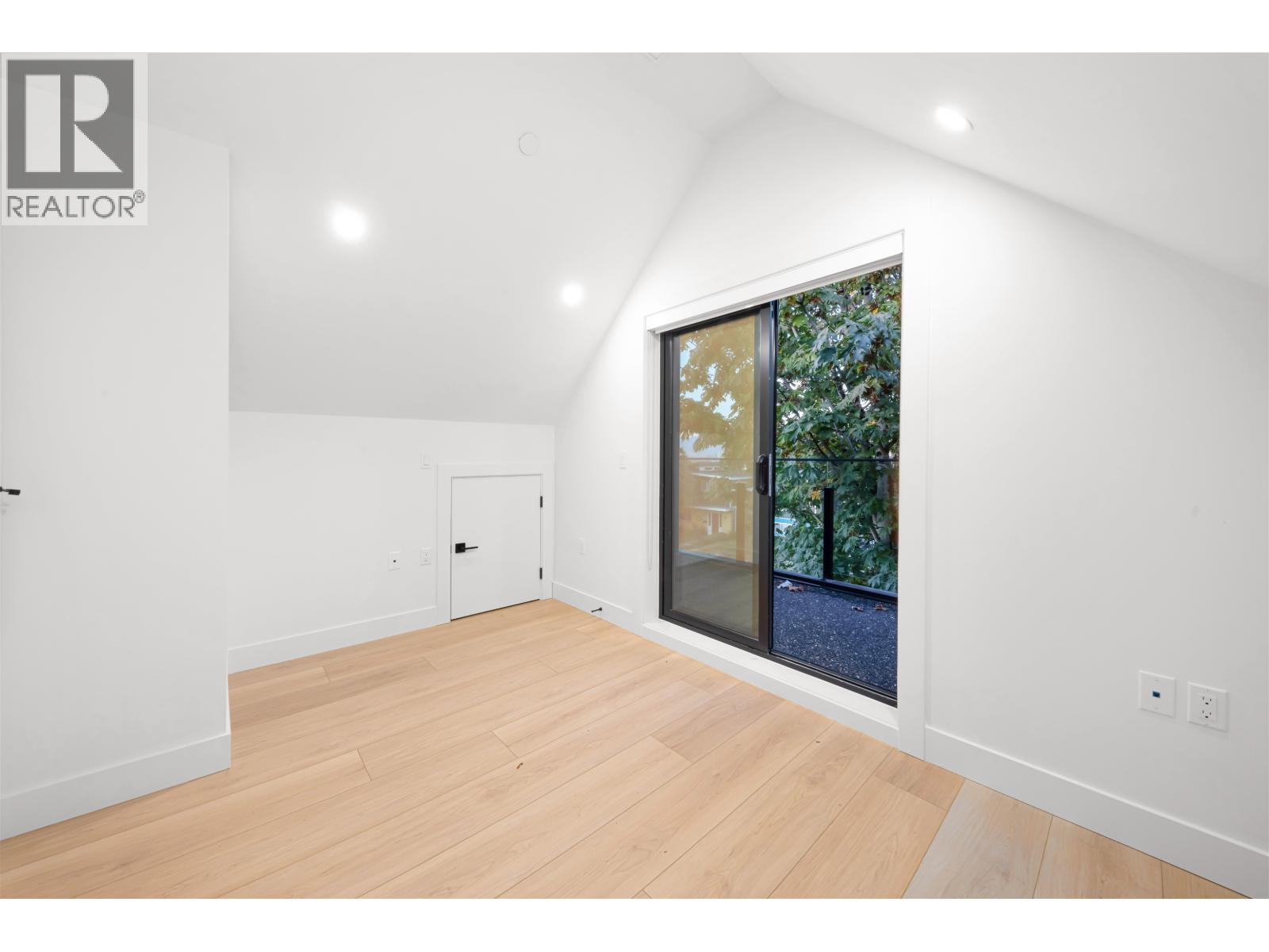 1 5315 INVERNESS STREET, Vancouver
