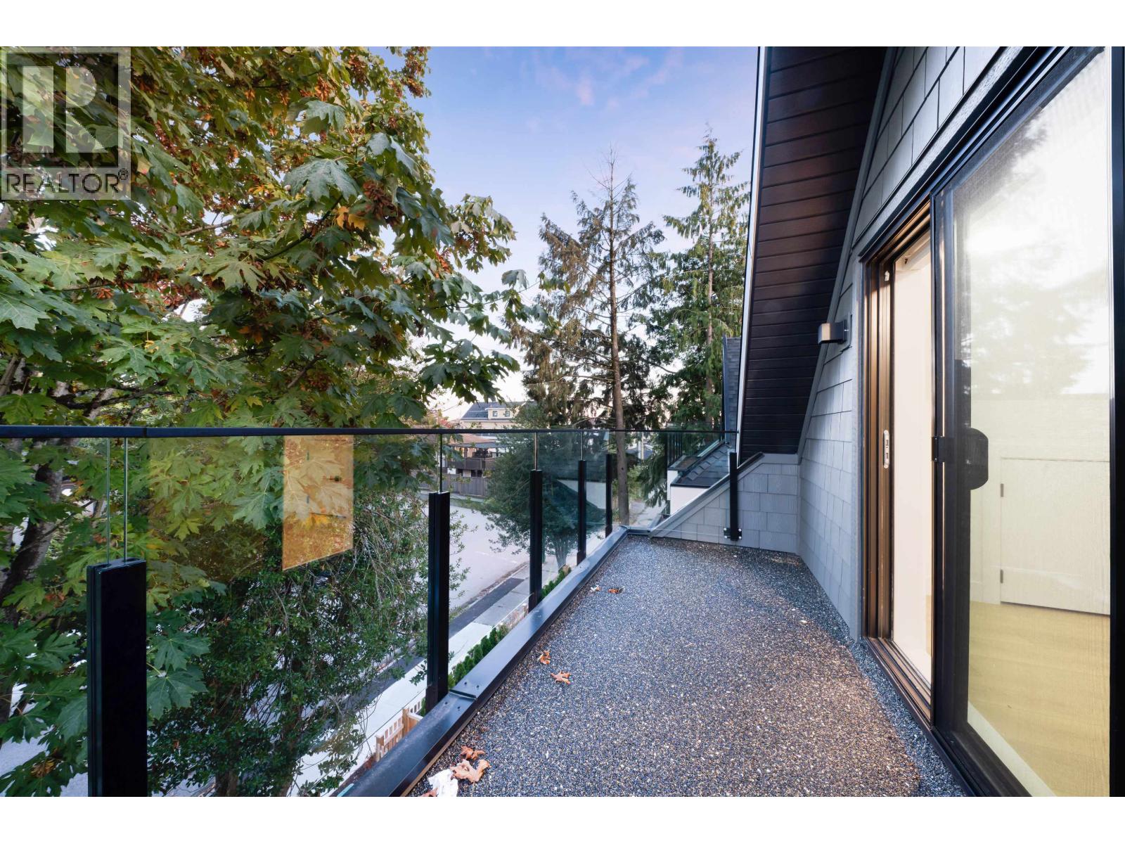 1 5315 INVERNESS STREET, Vancouver