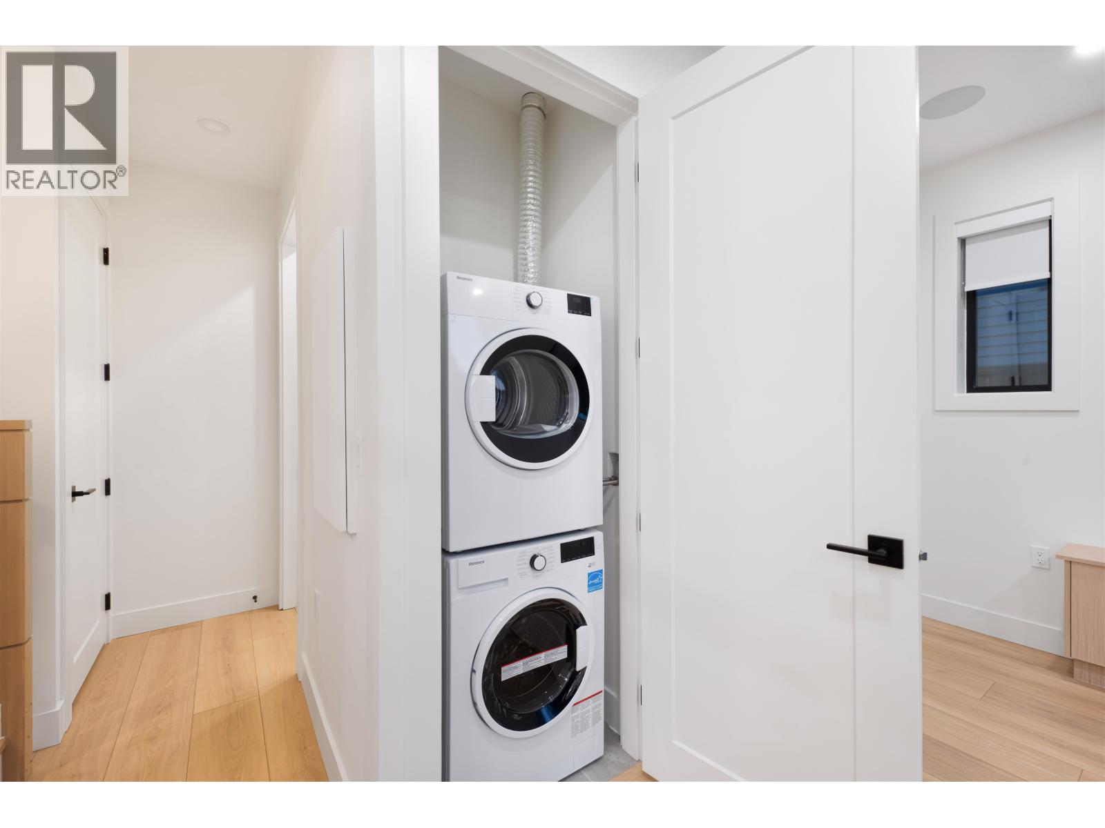 2 5315 INVERNESS STREET, Vancouver