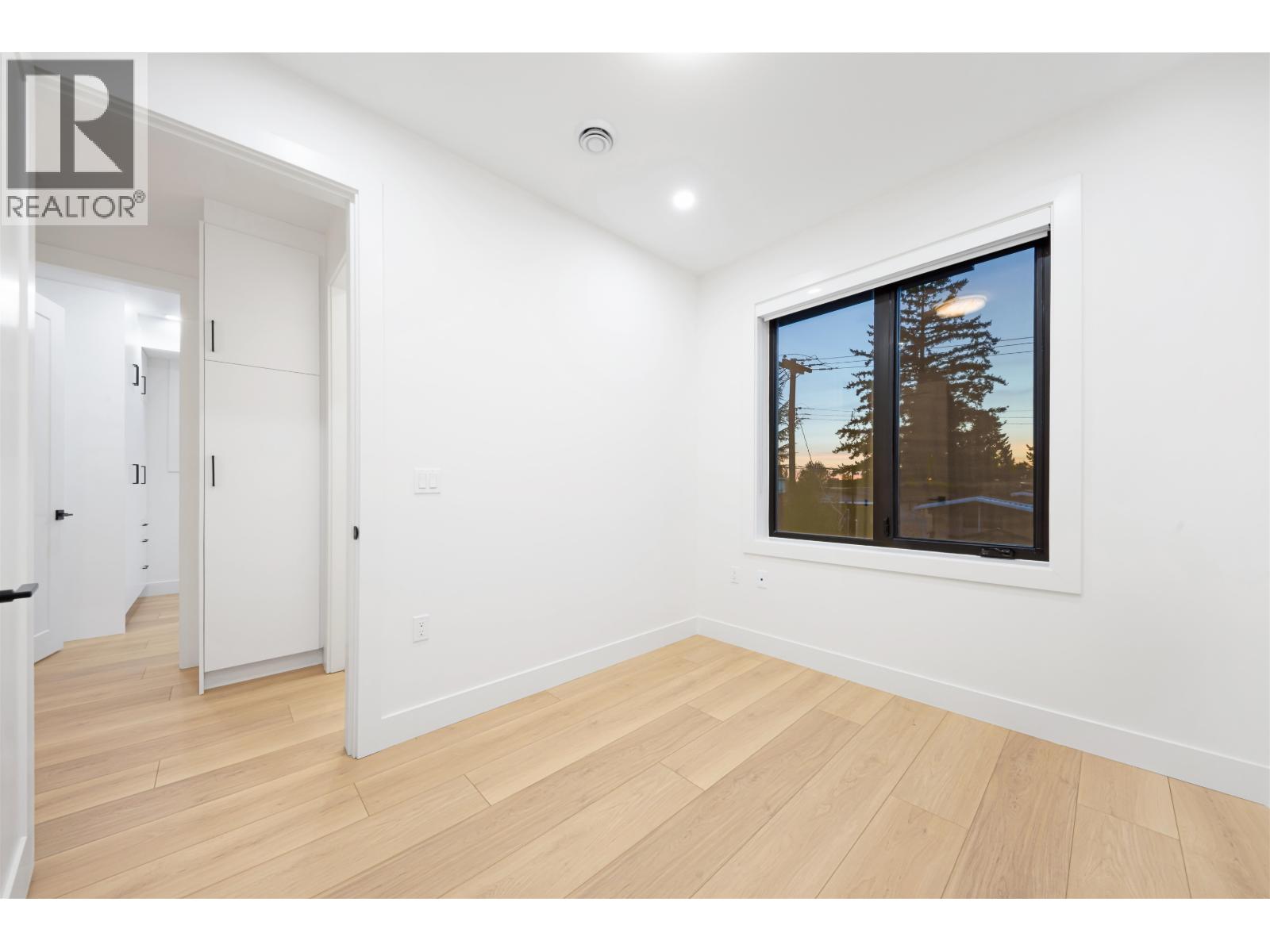 2 5315 INVERNESS STREET, Vancouver