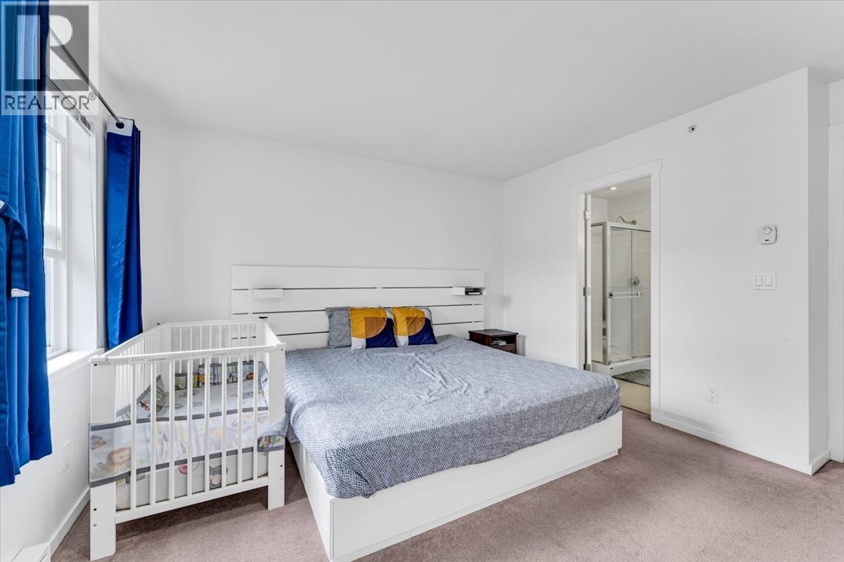 19 19572 FRASER WAY, Pitt Meadows