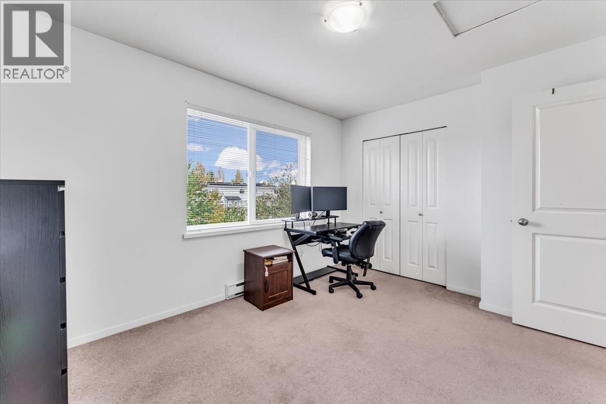 19 19572 FRASER WAY, Pitt Meadows