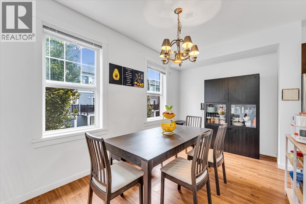 19 19572 FRASER WAY, Pitt Meadows