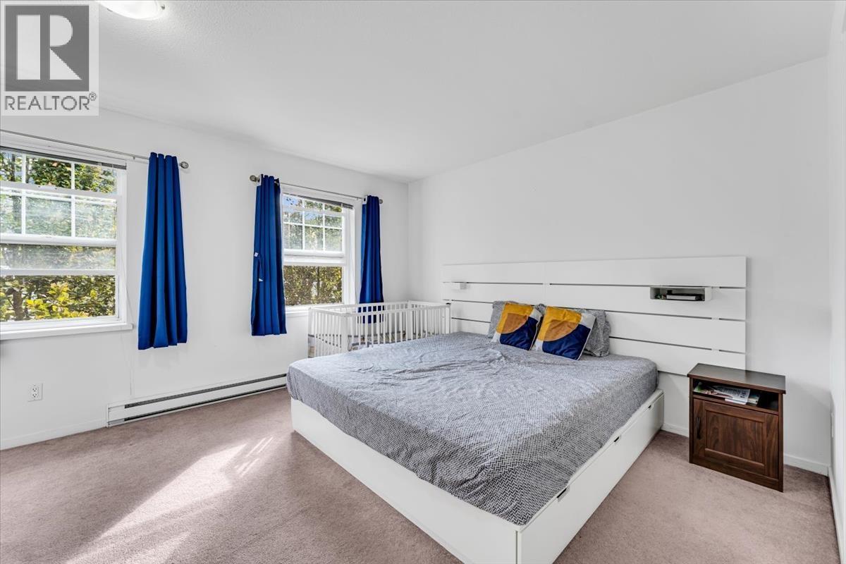 19 19572 FRASER WAY, Pitt Meadows