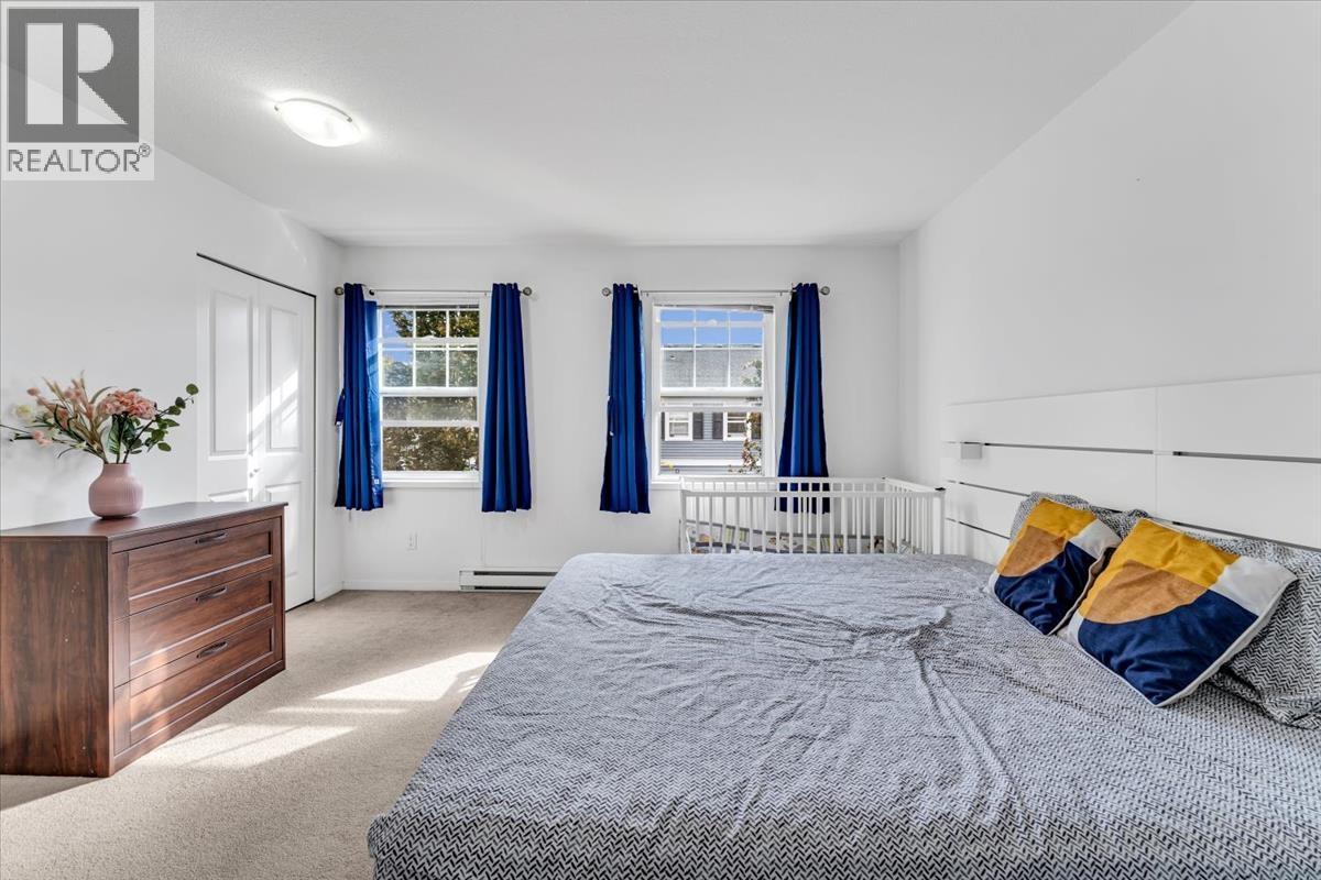 19 19572 FRASER WAY, Pitt Meadows