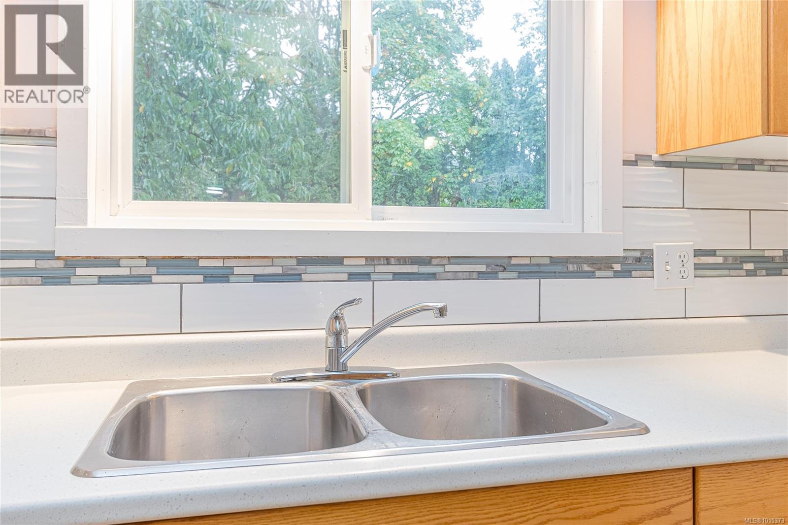  2548 Jeanine Drive, Langford