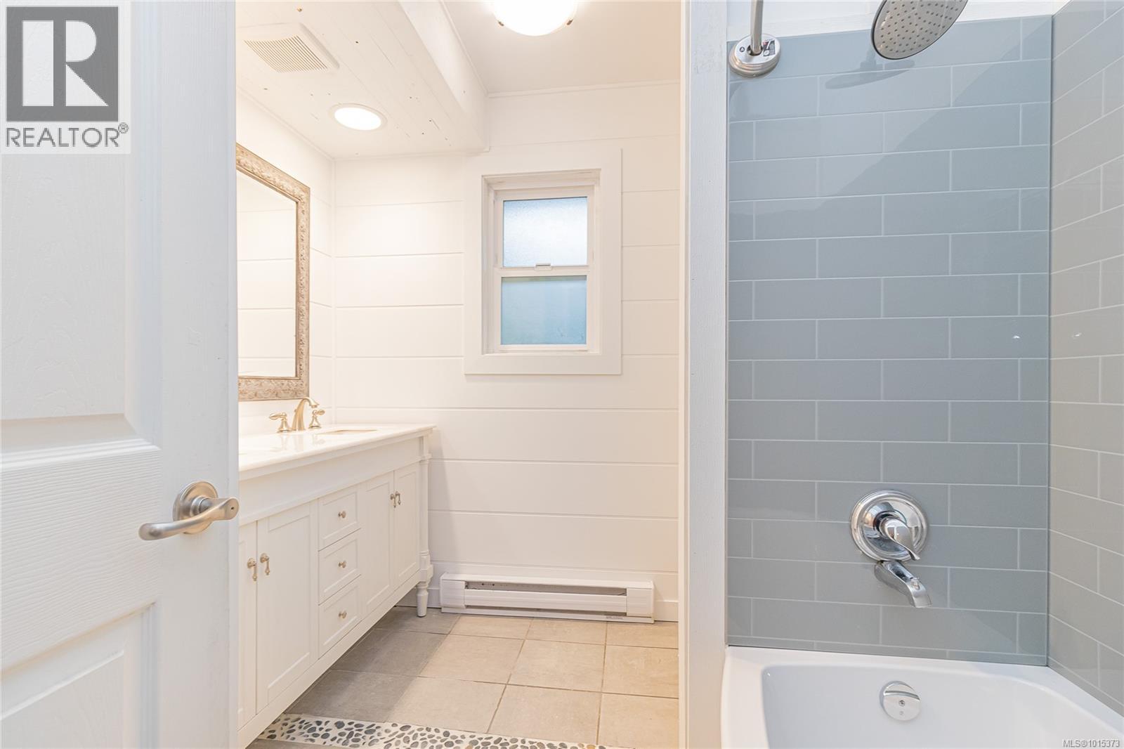  2548 Jeanine Drive, Langford