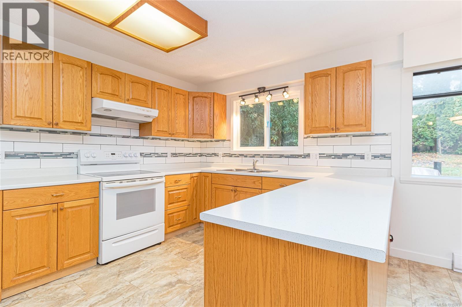  2548 Jeanine Drive, Langford