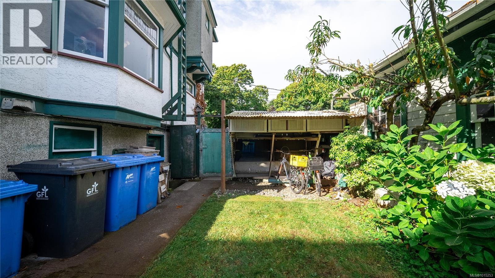 1124 Dallas Rd, Victoria