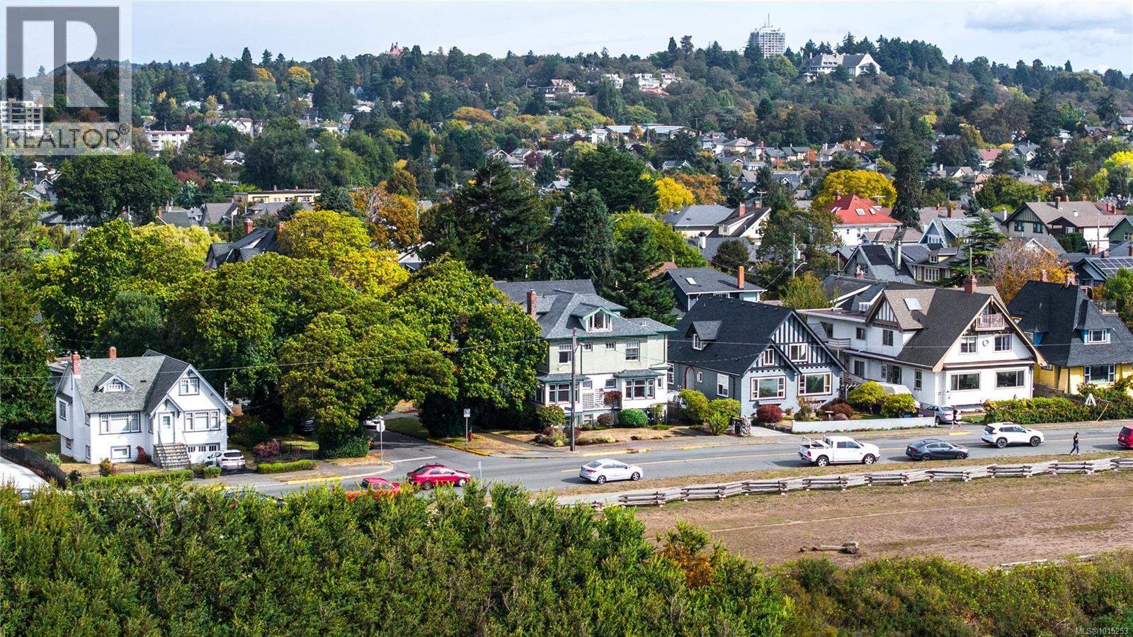 1124 Dallas Rd, Victoria