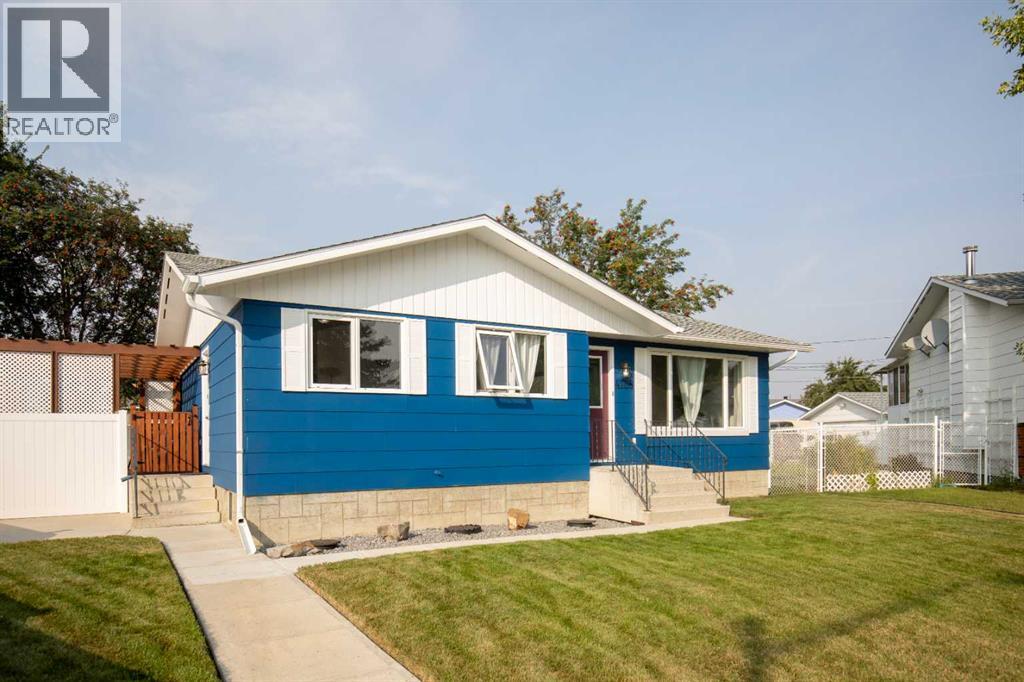 4708 57a Crescent, Lacombe