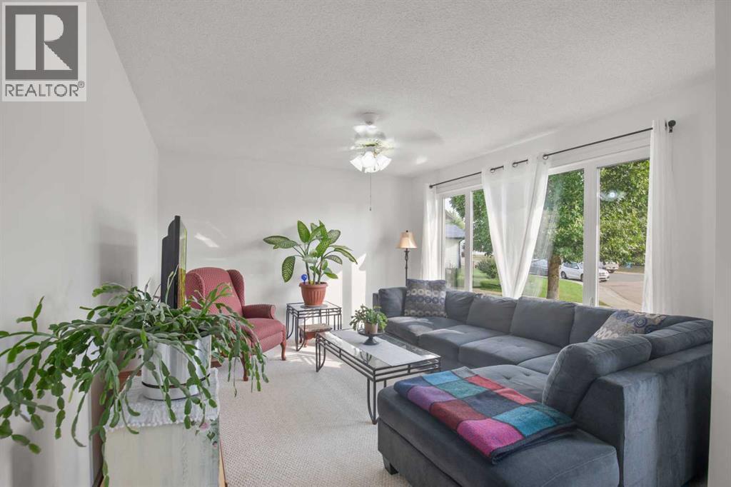 4708 57a Crescent, Lacombe