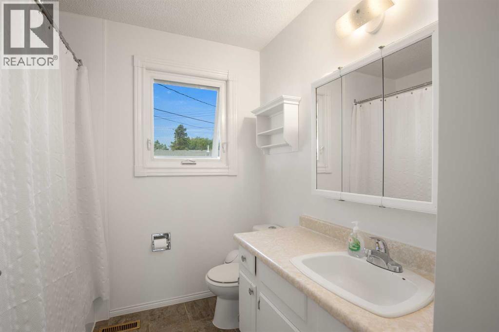 4708 57a Crescent, Lacombe