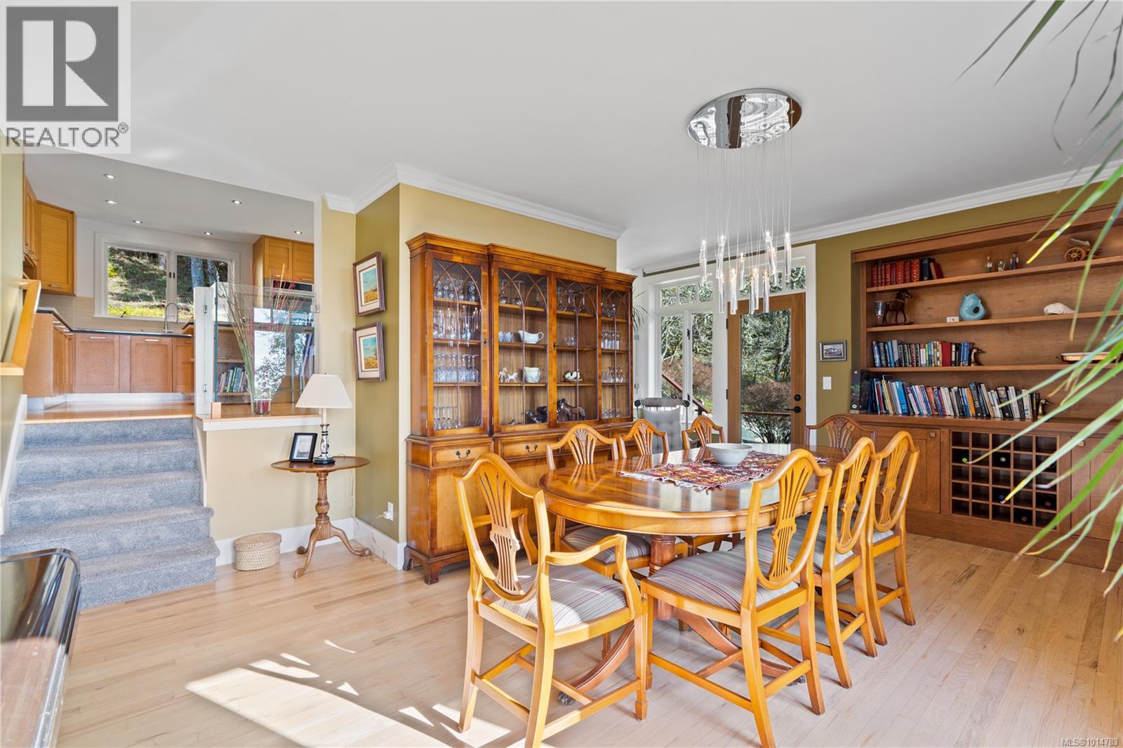  8242 Thomson Place, Central Saanich