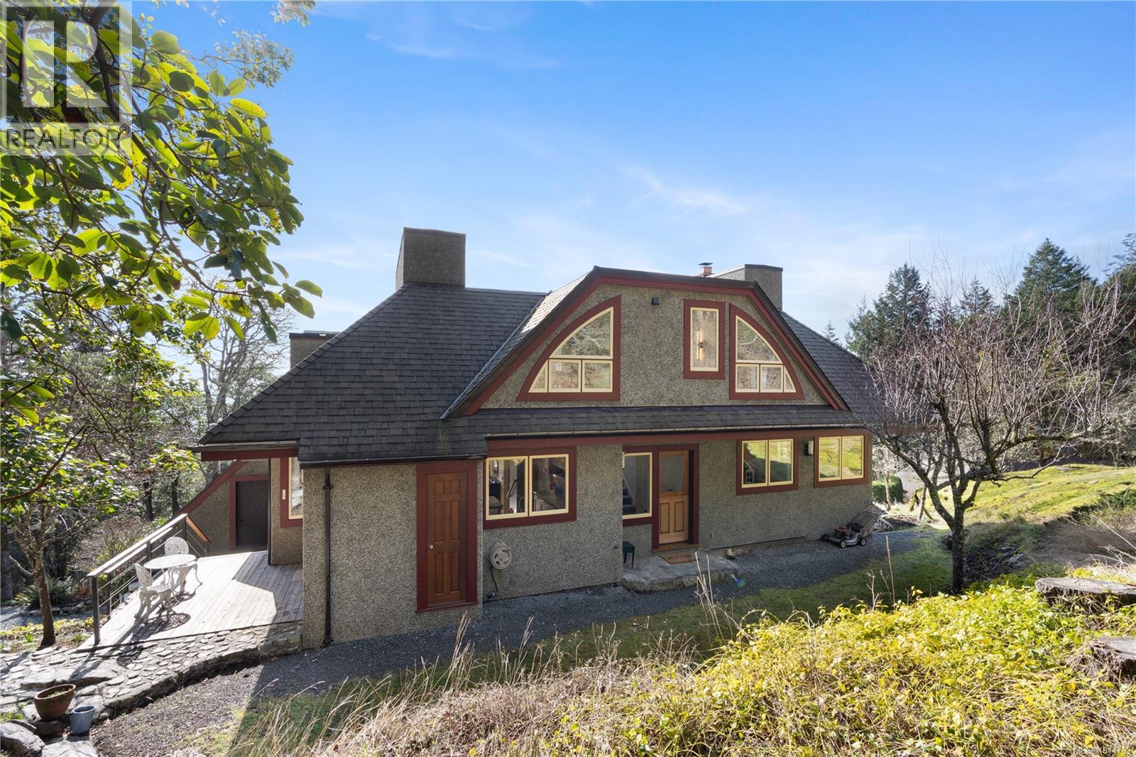 8242 Thomson Place, Central Saanich