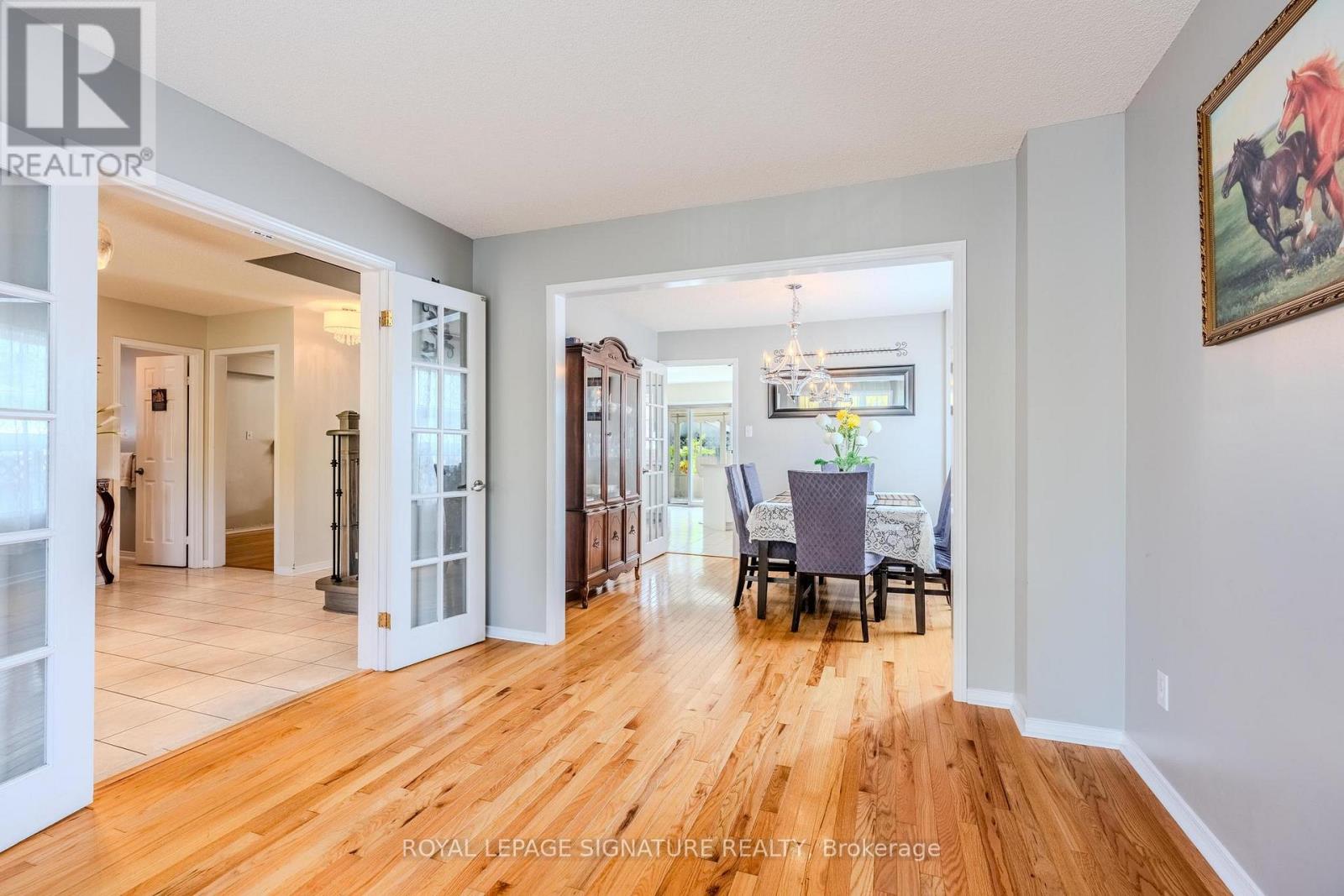 Single Family House for Sale in  LIVINGSTONE STREET Barrie (Northwest) 