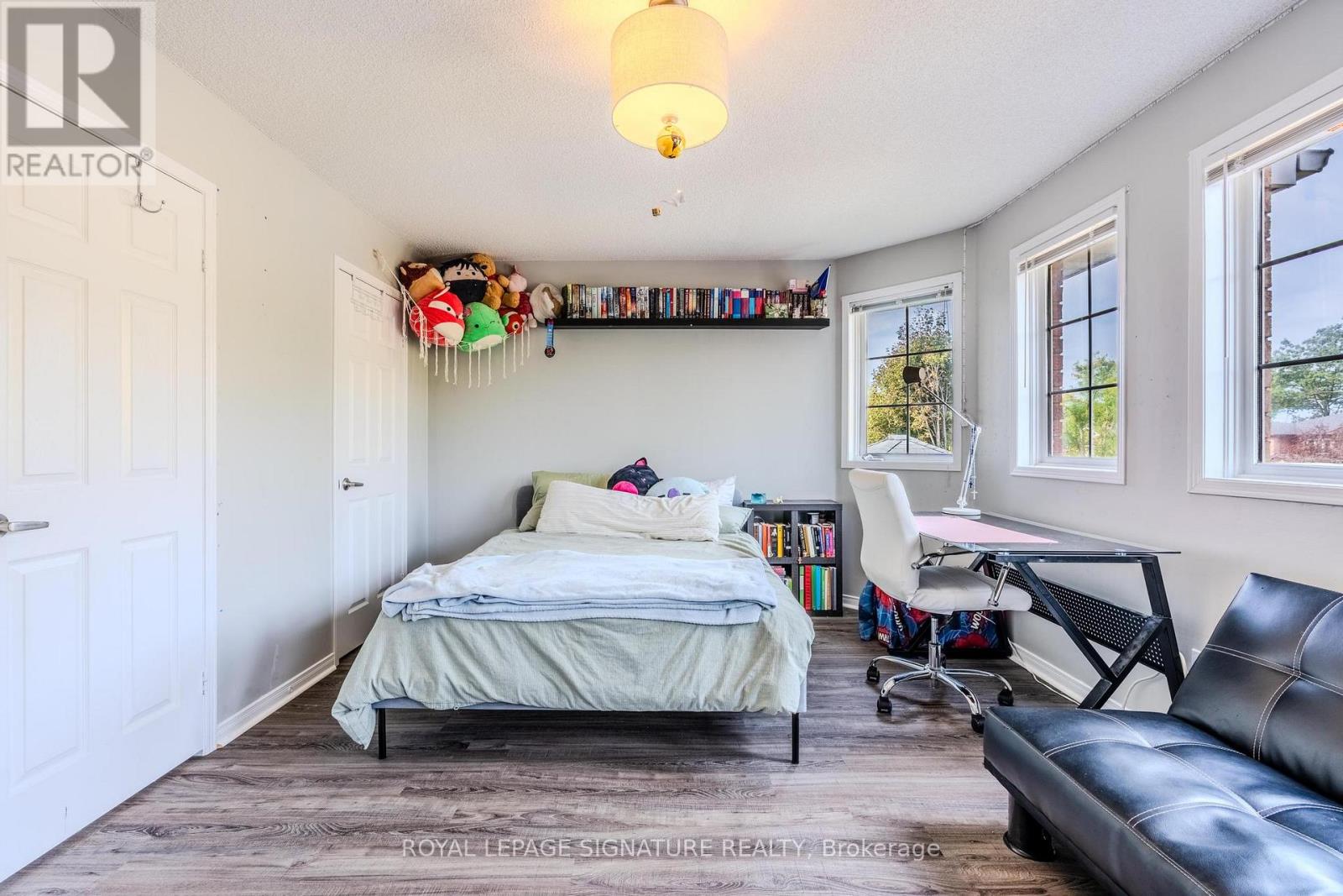 Single Family House for Sale in  LIVINGSTONE STREET Barrie (Northwest) 