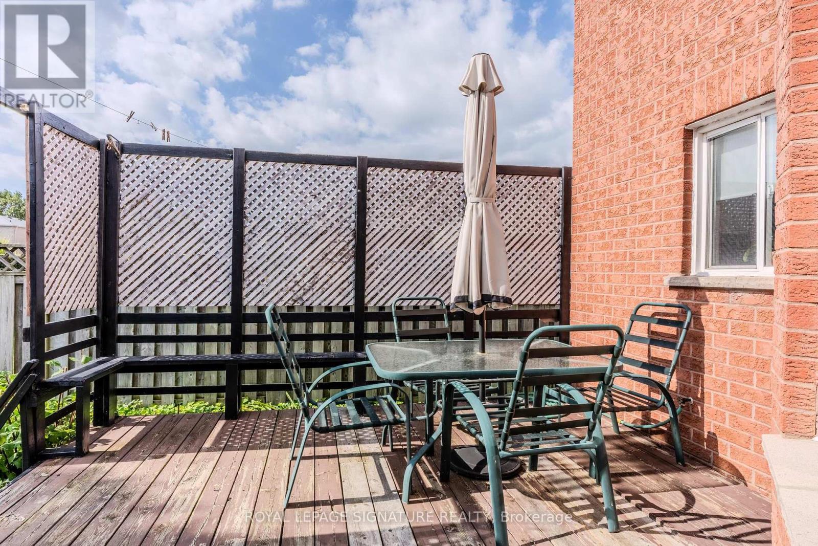 Single Family House for Sale in  LIVINGSTONE STREET Barrie (Northwest) 