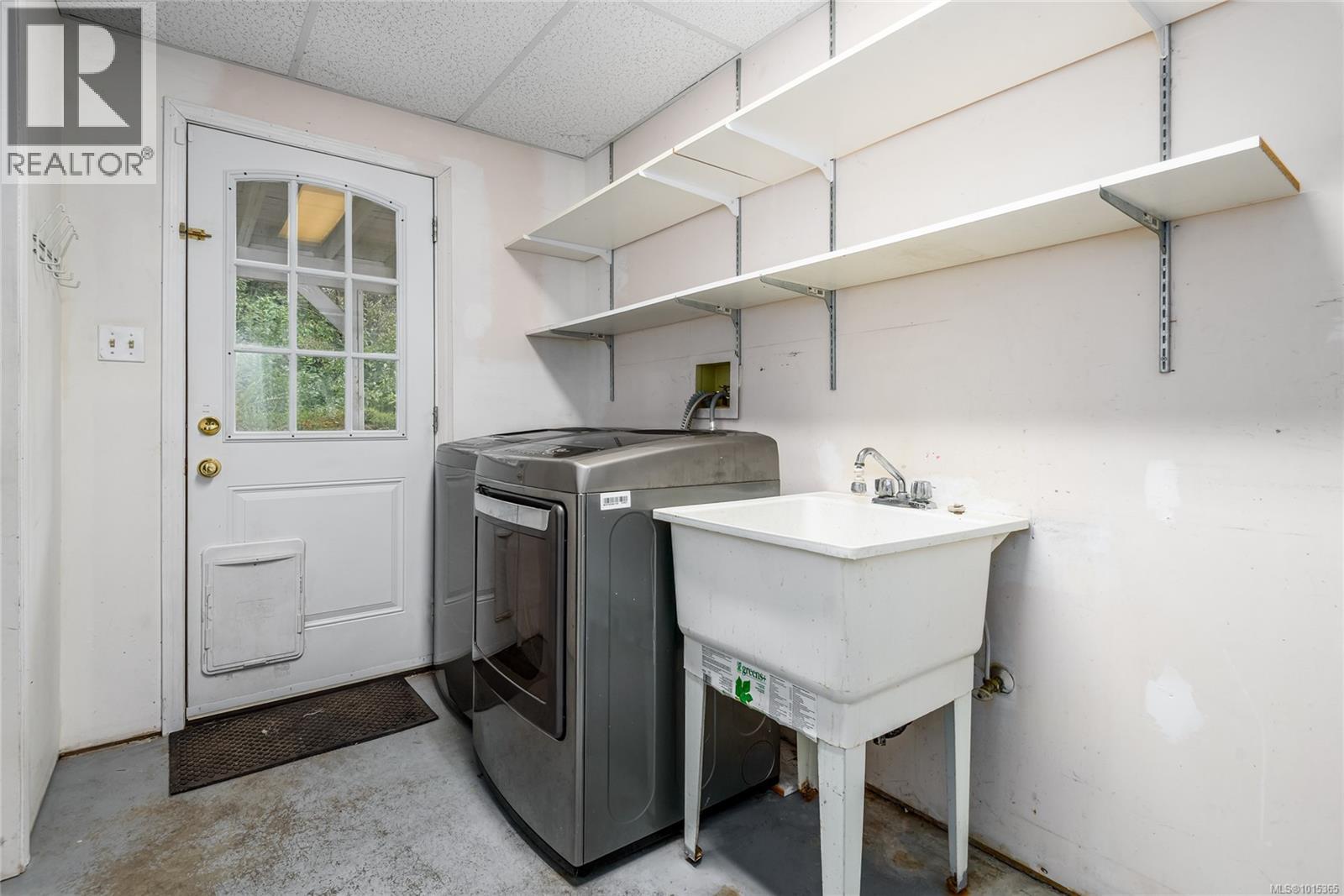 1520 Embleton Cres, Courtenay